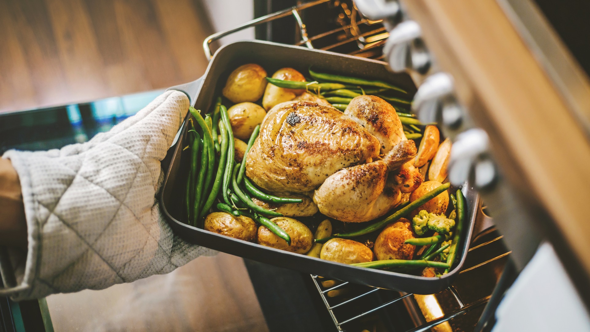 Non stick pan